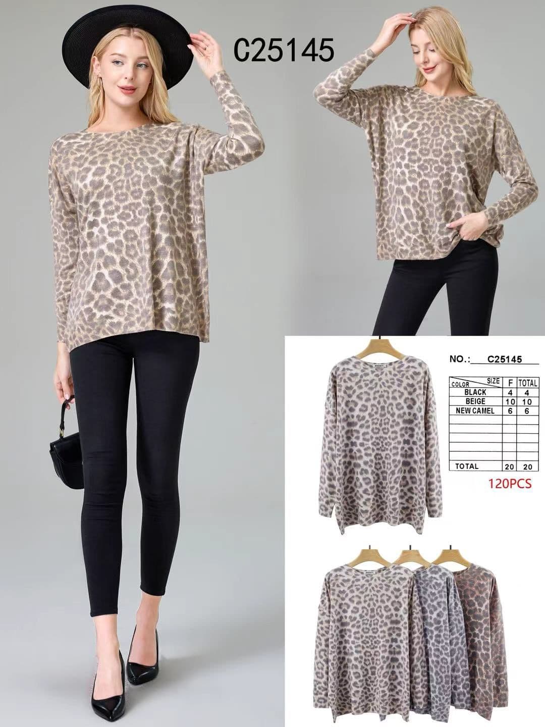 Sweter w panterkę z okrągłym dekoltem